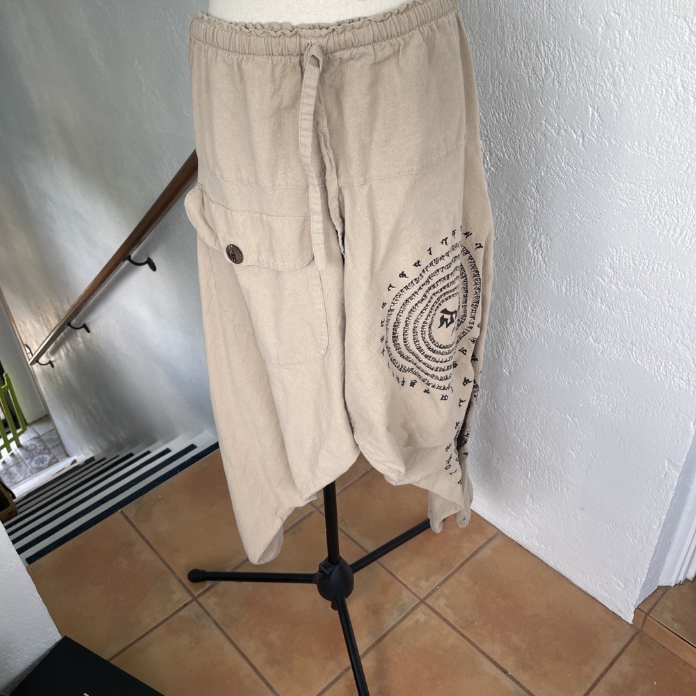 Buddha Pants Size M Harem Drop Crotch Lagenlook Hippie Thai Inscription Brown